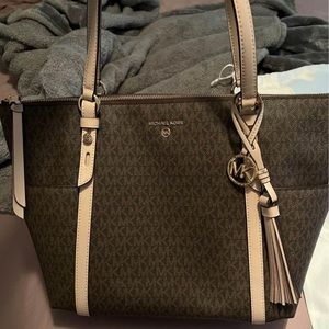 Michael Kors Sullivan Large Logo Top Zip tote bag